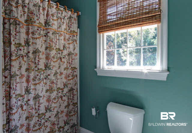 307 Cameron Court Daphne, AL 36526 - Photo 30 of 43 bathroom 3