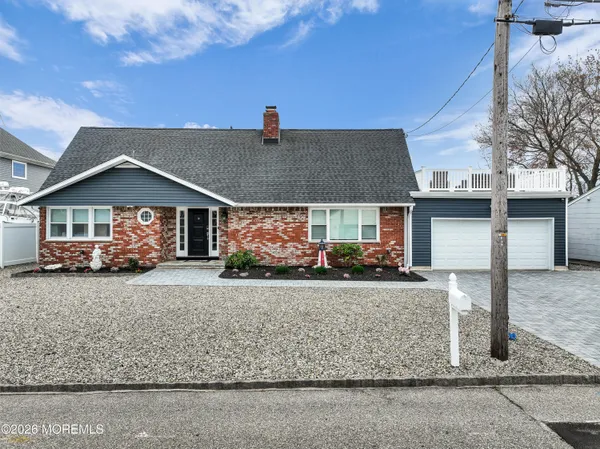 $1,099,999 | 933 Montauk Drive, Forked River, NJ 08731