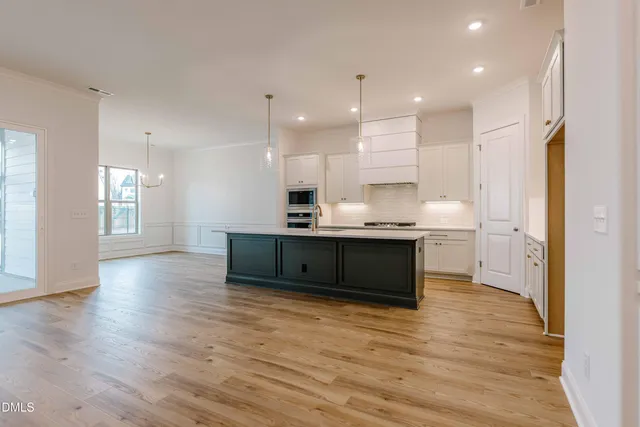 $772,600 | 3501 Amelia Grace Drive, Fuquay-Varina, NC 27526