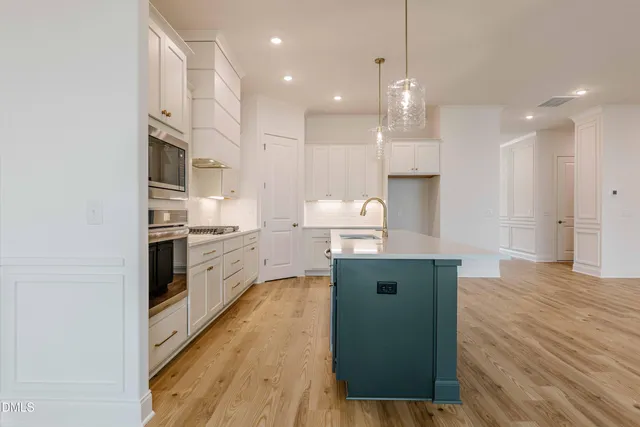 $772,600 | 3501 Amelia Grace Drive, Fuquay-Varina, NC 27526