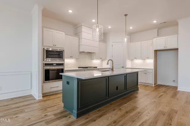 $772,600 | 3501 Amelia Grace Drive, Fuquay-Varina, NC 27526