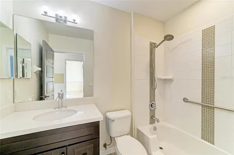 $919,000 | 826 Honeyflower Loop, Bradenton, FL 34212