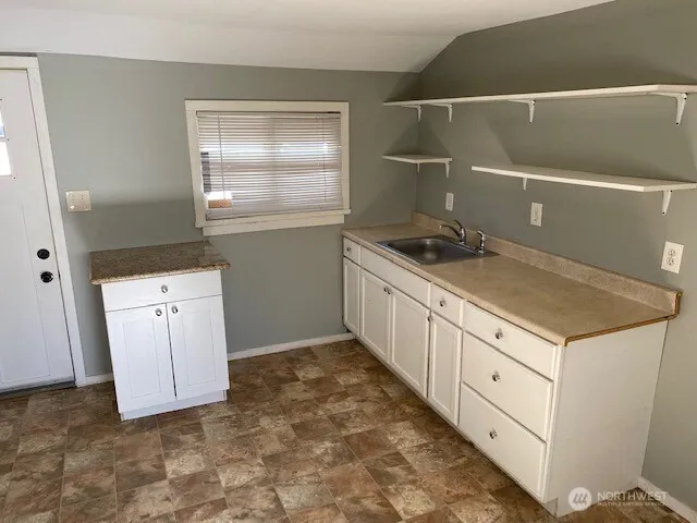 $634,000 | 547 South Sullivan Street, Seattle, WA 98108