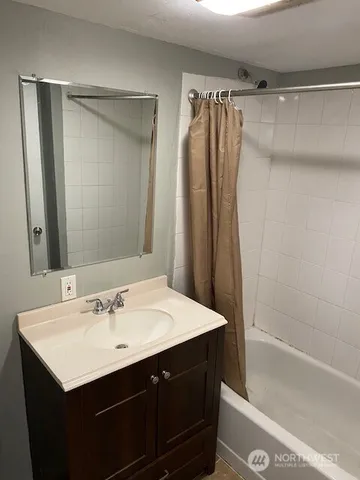 $634,000 | 547 South Sullivan Street, Seattle, WA 98108