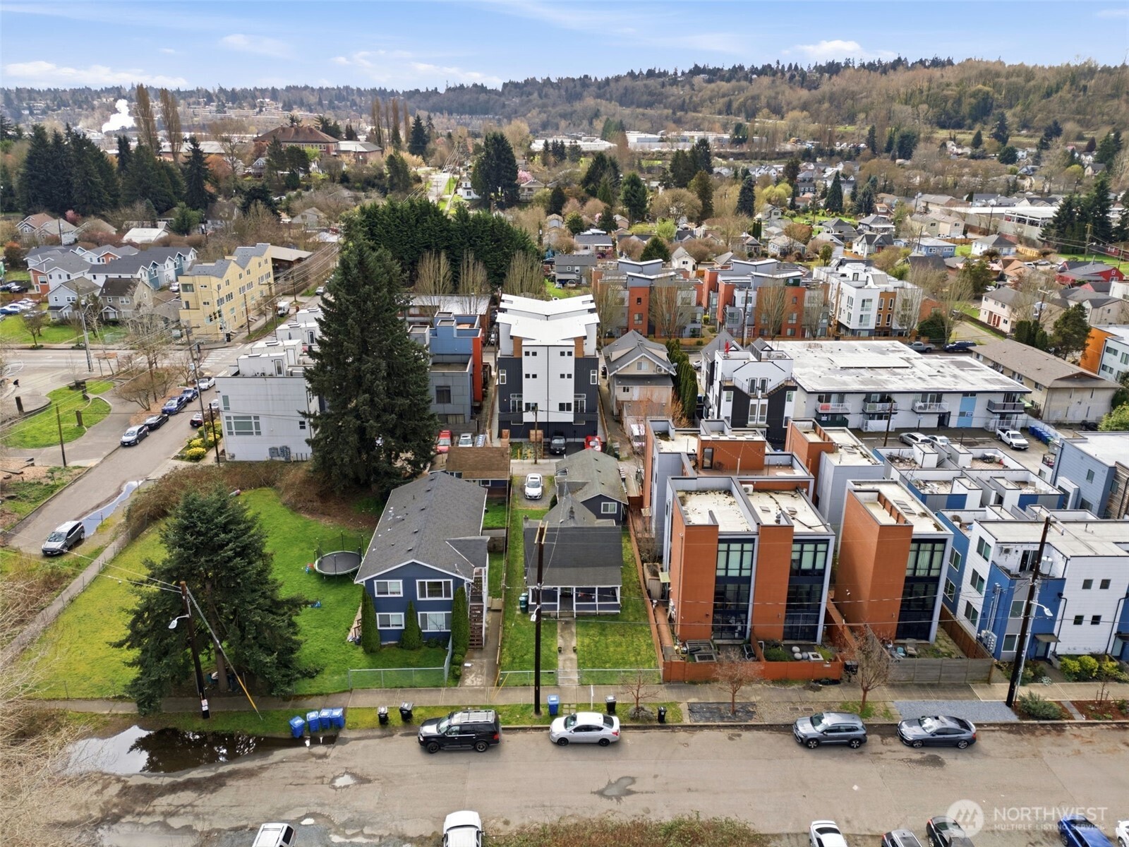 547 South Sullivan Street Seattle, WA 98108 - Photo 5 of 22