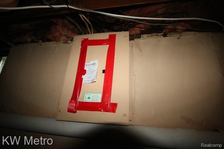 1303 Oakley Road Clawson, MI 48017 - Photo 27 of 30 Electrical Panel