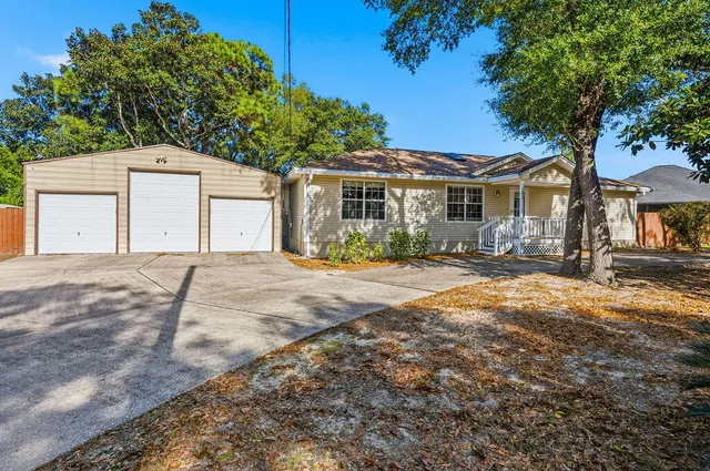 $415,000 | 292 Grandview Avenue, Valparaiso, FL 32580