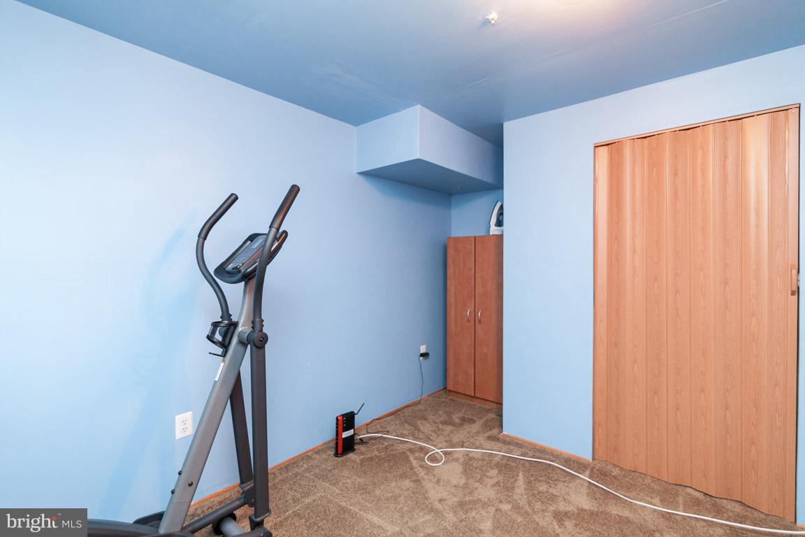 7016 Dew Drop Way Clinton, MD 20735 - Photo 17 of 21 Bedroom