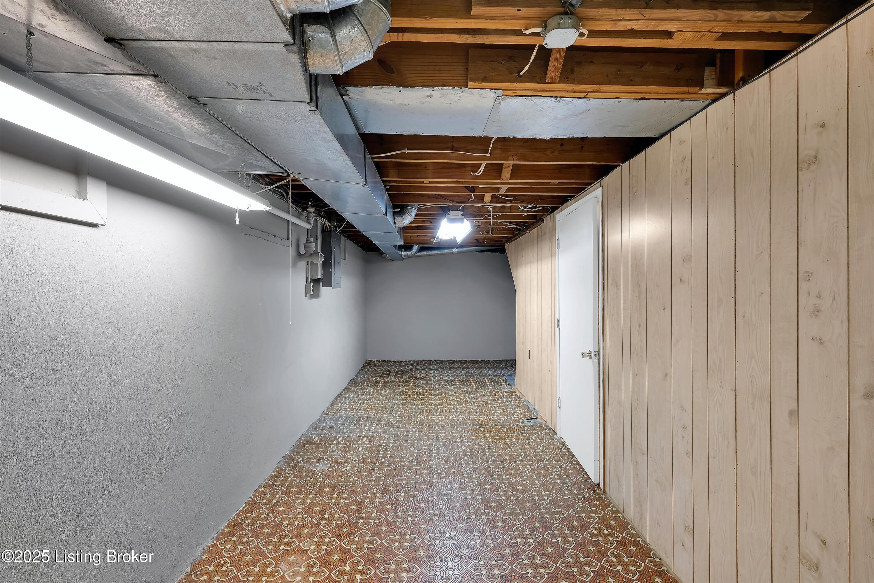 4801 Valley Station Road Louisville, KY 40272 - Photo 28 of 43 Lower Level Storage Room