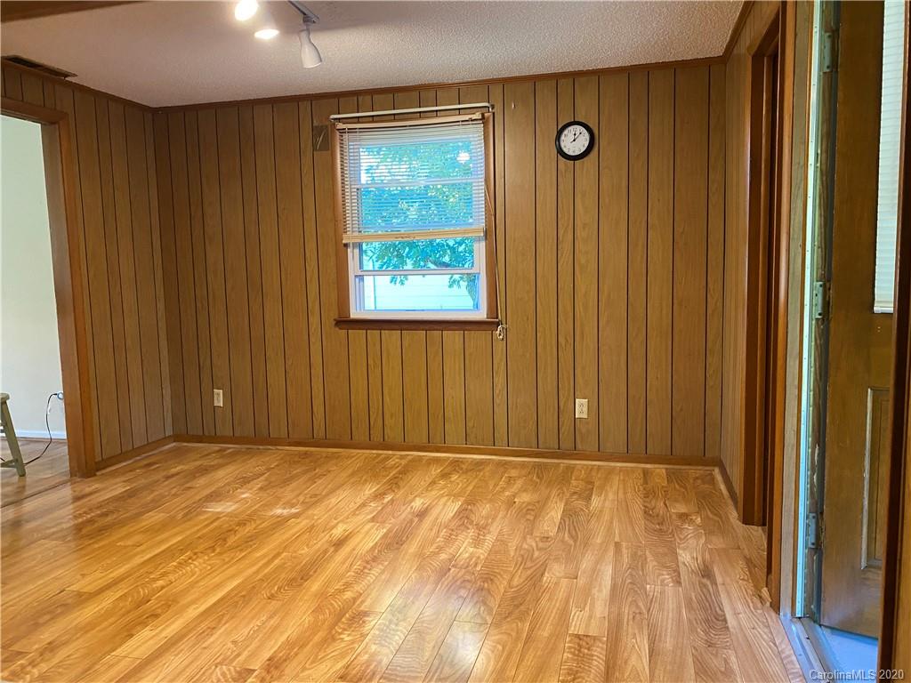4067 Section House Road Hickory, NC 28601 - Photo 11 of 37 Gallery Image 11