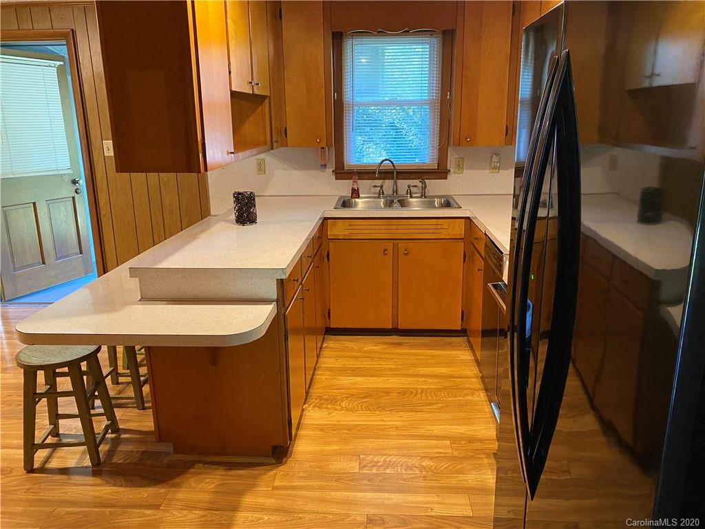 4067 Section House Road Hickory, NC 28601 - Photo 20 of 37 Gallery Image 20