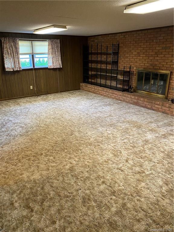 4067 Section House Road Hickory, NC 28601 - Photo 27 of 37 Gallery Image 27