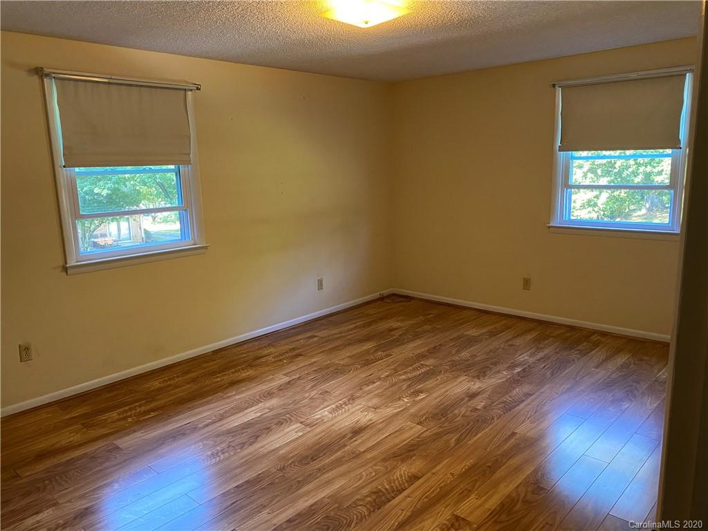 4067 Section House Road Hickory, NC 28601 - Photo 10 of 37 Gallery Image 10
