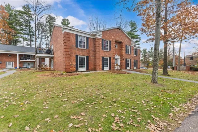 $249,900 | 100 Kennedy Drive, Unit 29, South Burlington, VT 05403