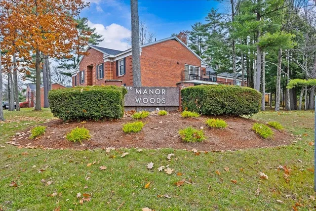 $249,900 | 100 Kennedy Drive, Unit 29, South Burlington, VT 05403