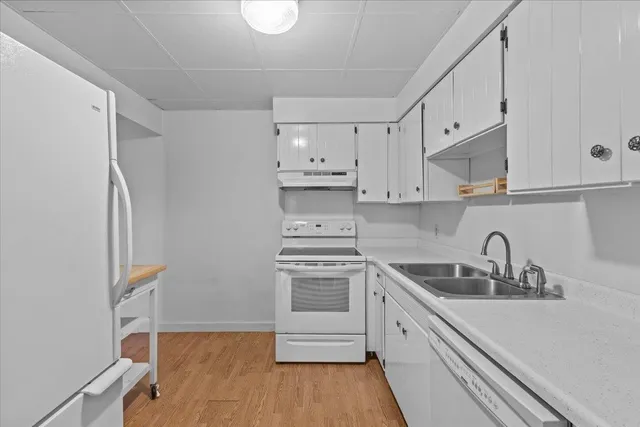 $249,900 | 100 Kennedy Drive, Unit 29, South Burlington, VT 05403