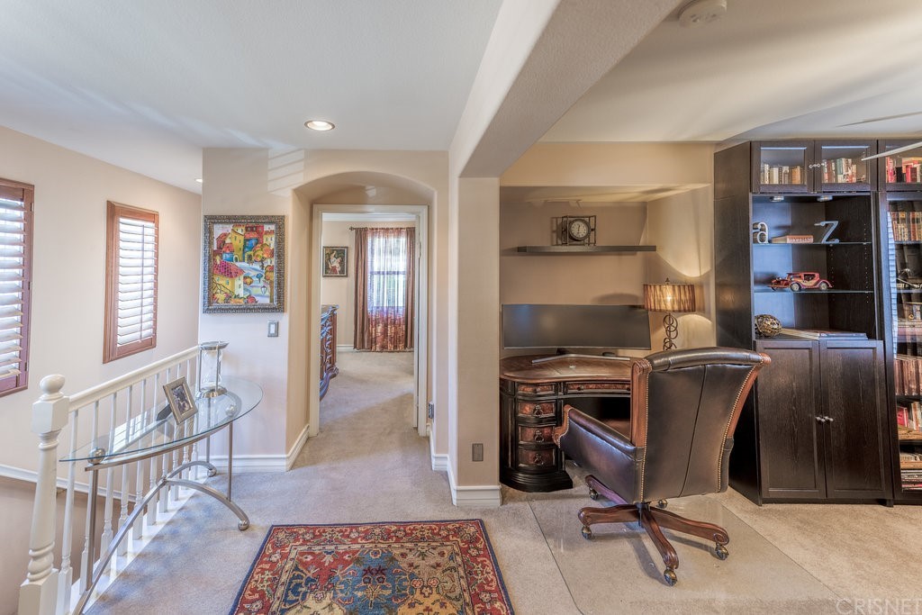 29021 Mirada Circulo Valencia, CA 91354 - Photo 21 of 57 a workspace with furniture and window