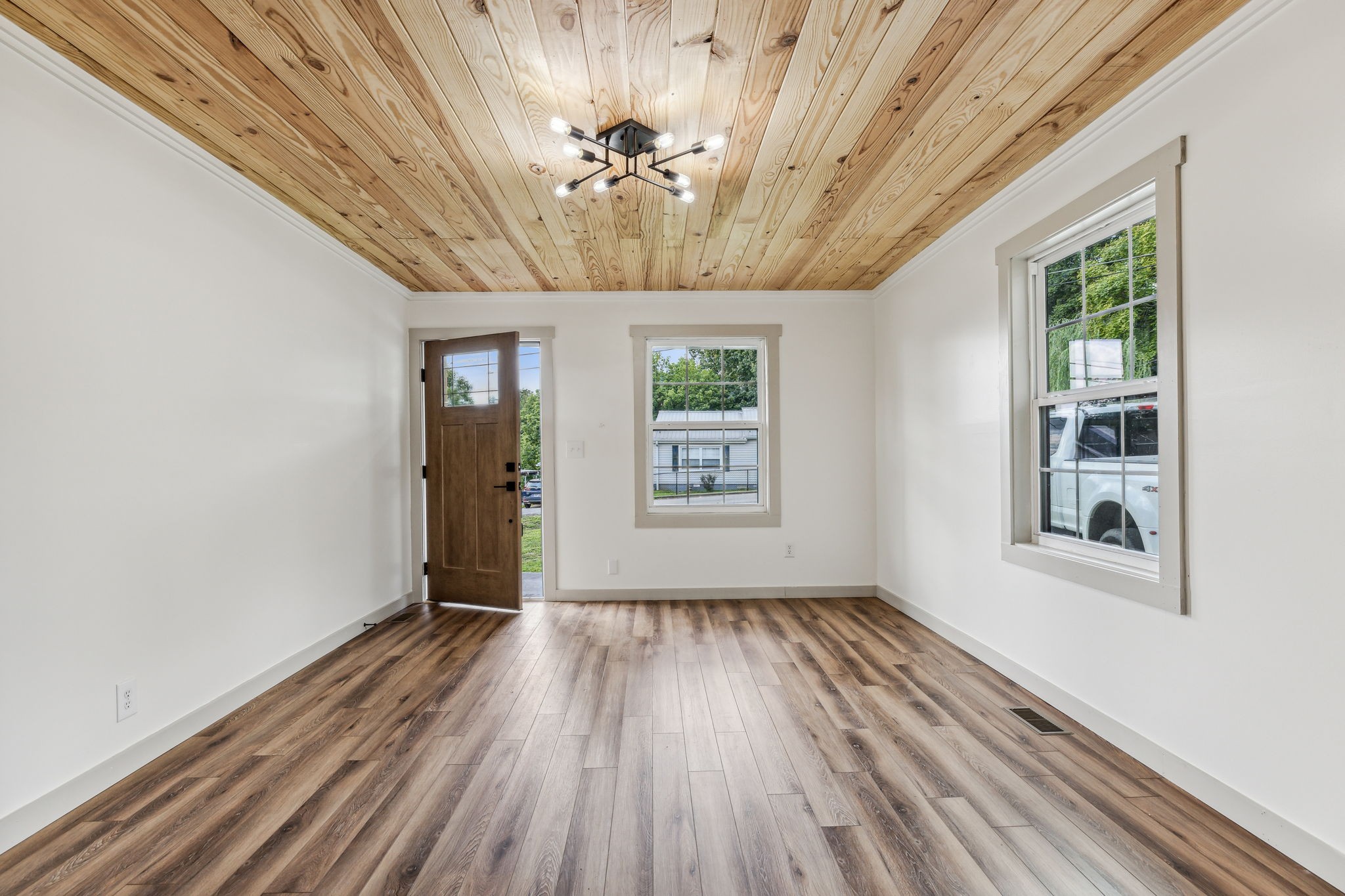 111 Riverside Drive Centerville, TN 37033 - Photo 9 of 27 Gallery Image 9