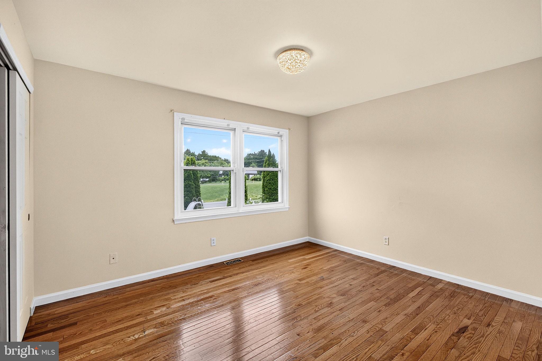 21 Winthrop Road Lawrenceville, NJ 08648 - Photo 31 of 42