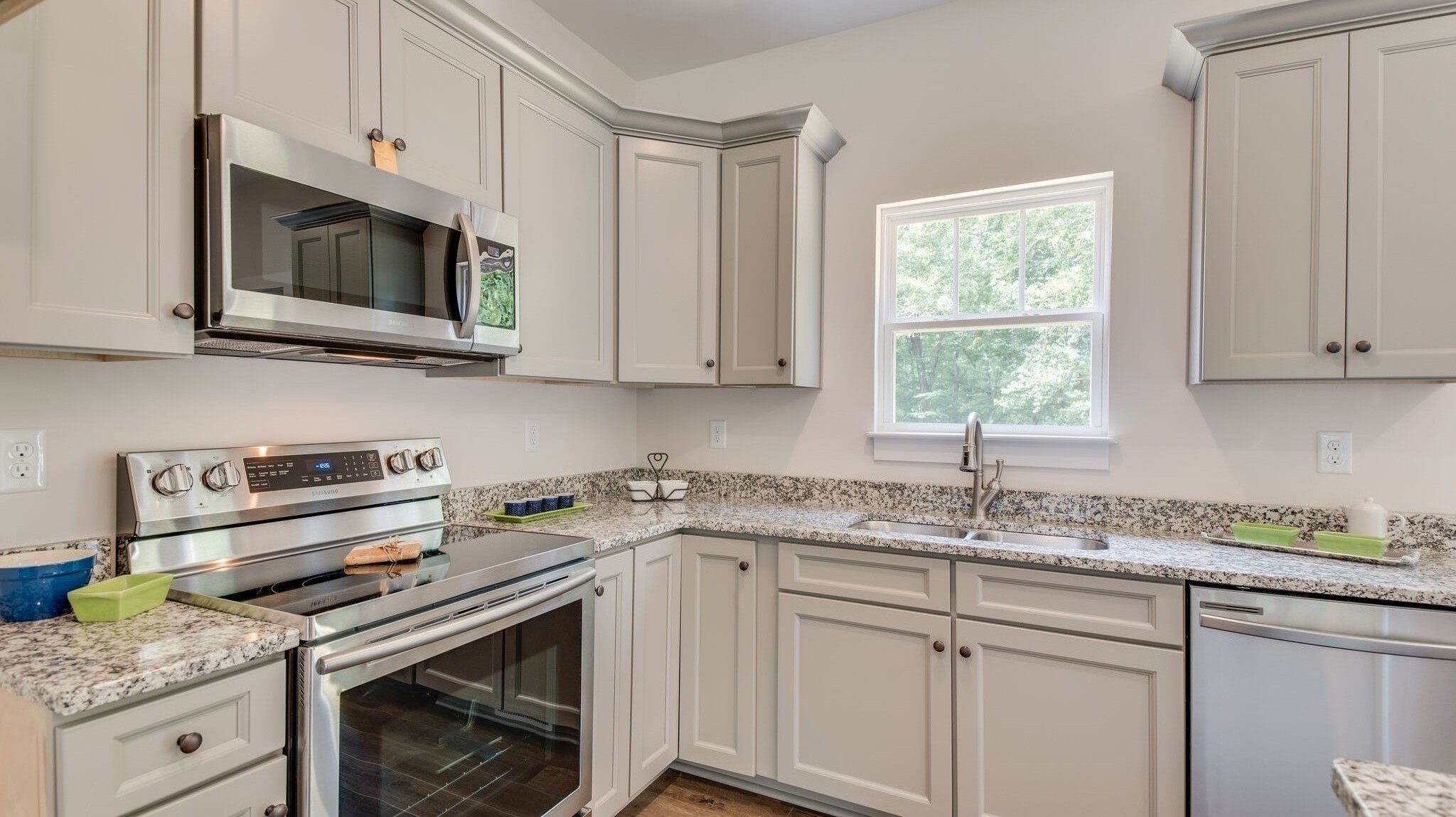1409 Ridge Road Dickson, TN 37055 - Photo 2 of 10 Gallery Image 2