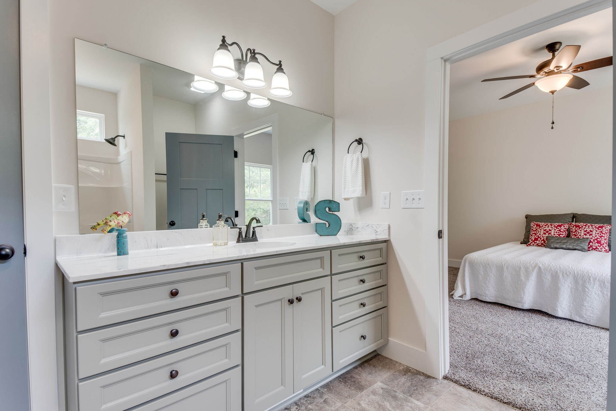 1409 Ridge Road Dickson, TN 37055 - Photo 5 of 10 Gallery Image 5