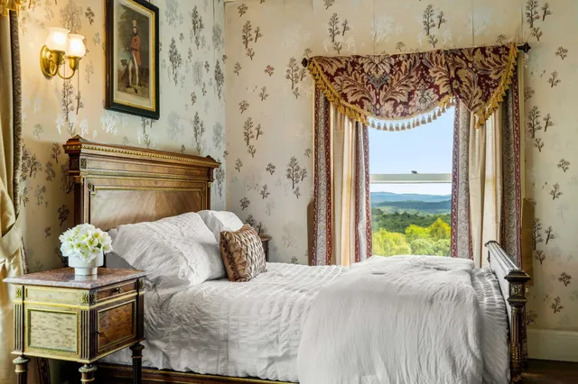 $9,999,000 | 4 Windmill Hill Road, Dublin, NH 03444