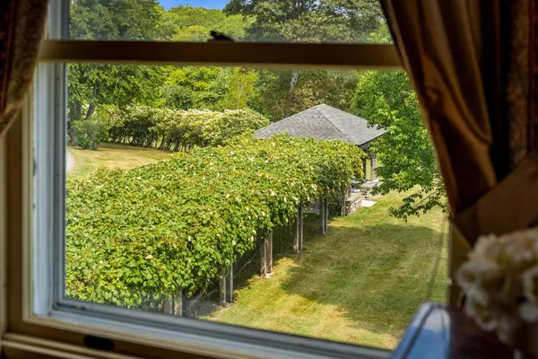 $7,500,000 | 4 Windmill Hill Road, Dublin, NH 03444