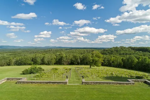 $9,999,000 | 4 Windmill Hill Road, Dublin, NH 03444