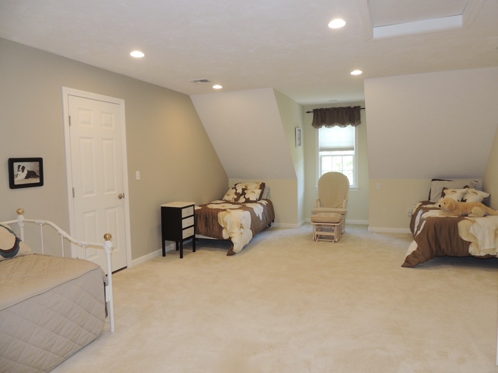 29 Brewster Road, Unit 29 Stoughton, MA 02072 - Photo 12 of 25 Gallery Image 12