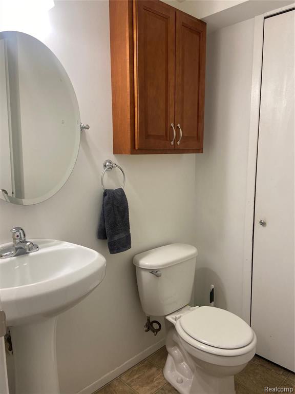 2551 Samoset Road, Unit 2551 Royal Oak, MI 48073 - Photo 8 of 18