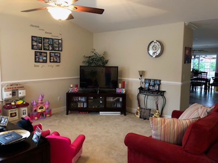 135 Duraleigh Road Anderson, SC 29621 - Photo 2 of 5