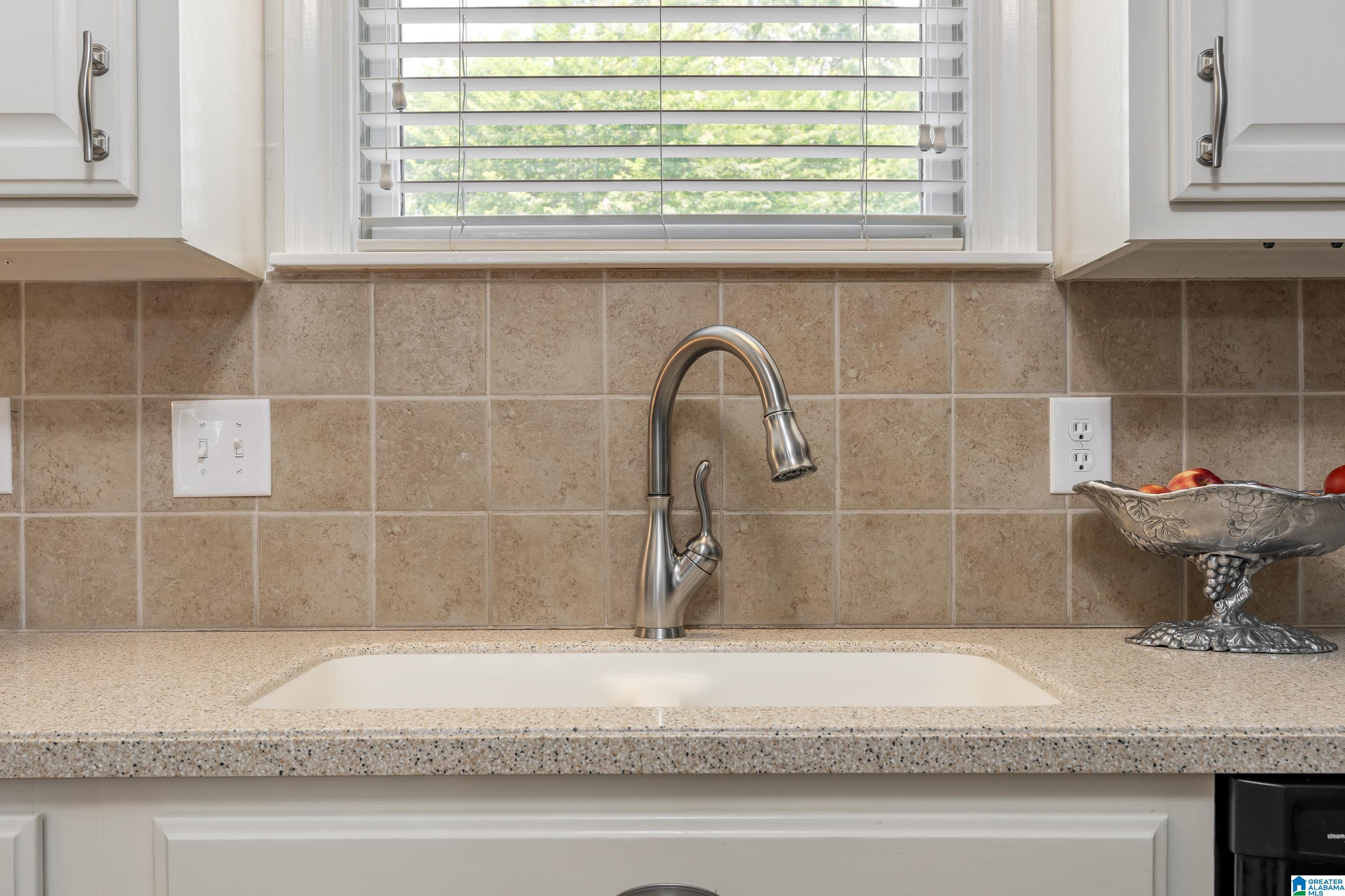 209 Timber Trace Anniston, AL 36207 - Photo 13 of 60