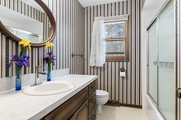 $375,000 | 1619 Sentinal Street Southwest, Wyoming, MI 49519