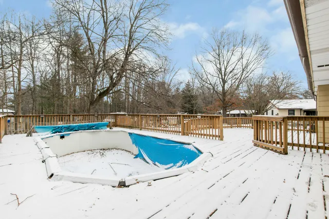 $380,000 | 1619 Sentinal Street Southwest, Wyoming, MI 49519