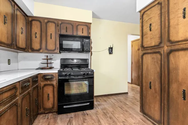 $375,000 | 1619 Sentinal Street Southwest, Wyoming, MI 49519