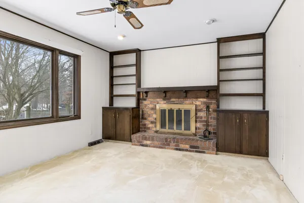 $375,000 | 1619 Sentinal Street Southwest, Wyoming, MI 49519