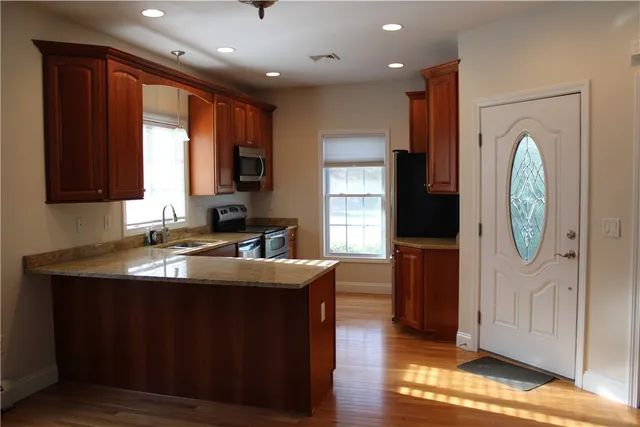 $3,100 | 5 Kristin Court, Coventry, RI 02816