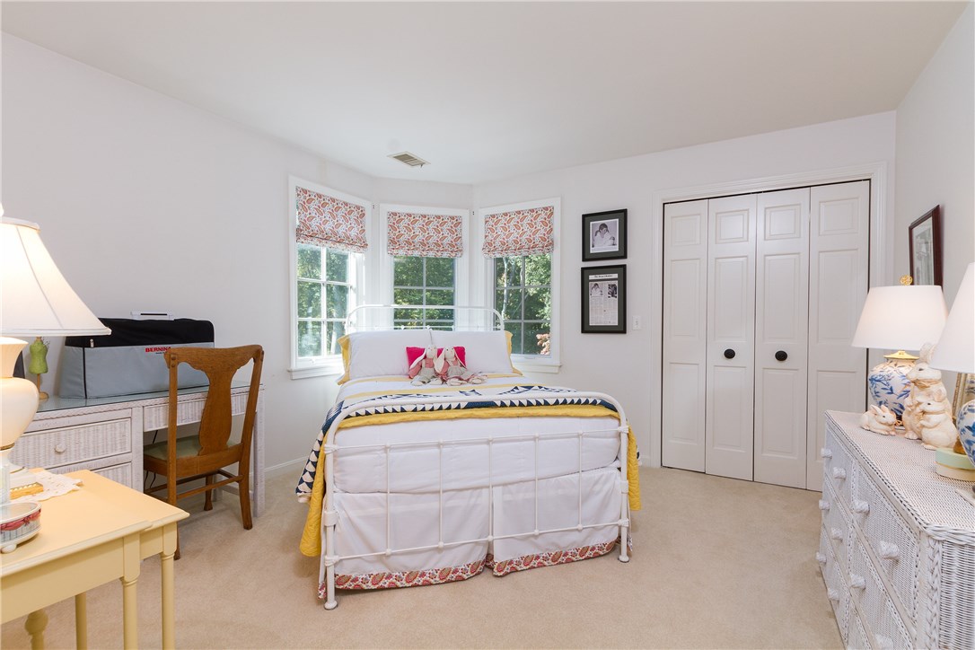 9 Howland Farm Road East Greenwich, RI 02818 - Photo 17 of 39 Gallery Image 17