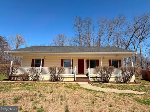 $2,995 | 9319 Devlins Grove Place, Bristow, VA 20136