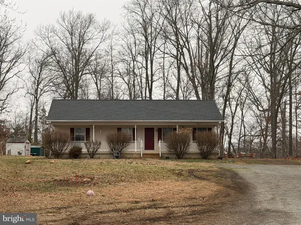 $2,995 | 9319 Devlins Grove Place, Bristow, VA 20136