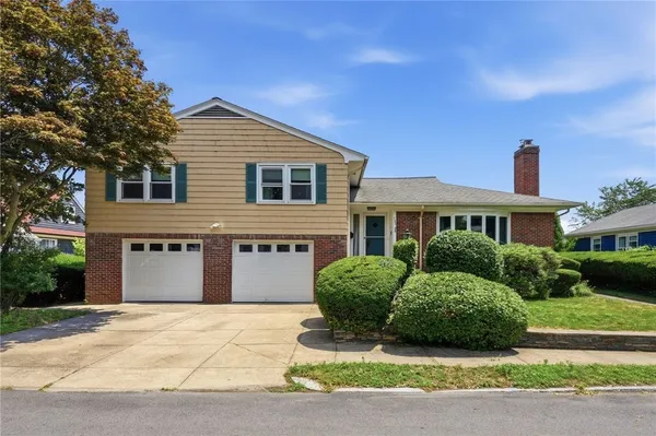 $569,000 | 183 Lawn Street, Providence, RI 02908