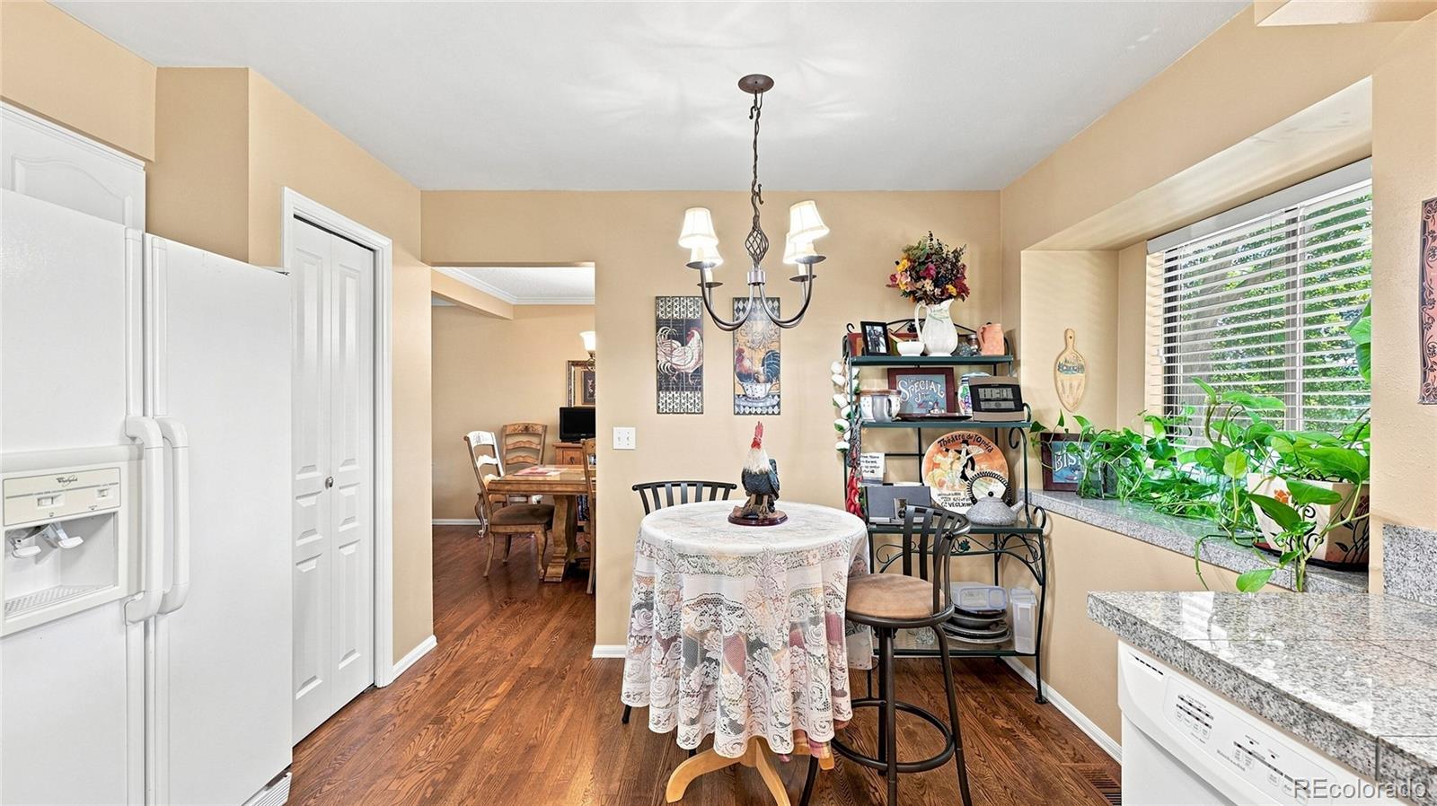 6363 South Reed Way Littleton, CO 80123 - Photo 9 of 39 Gallery Image 9