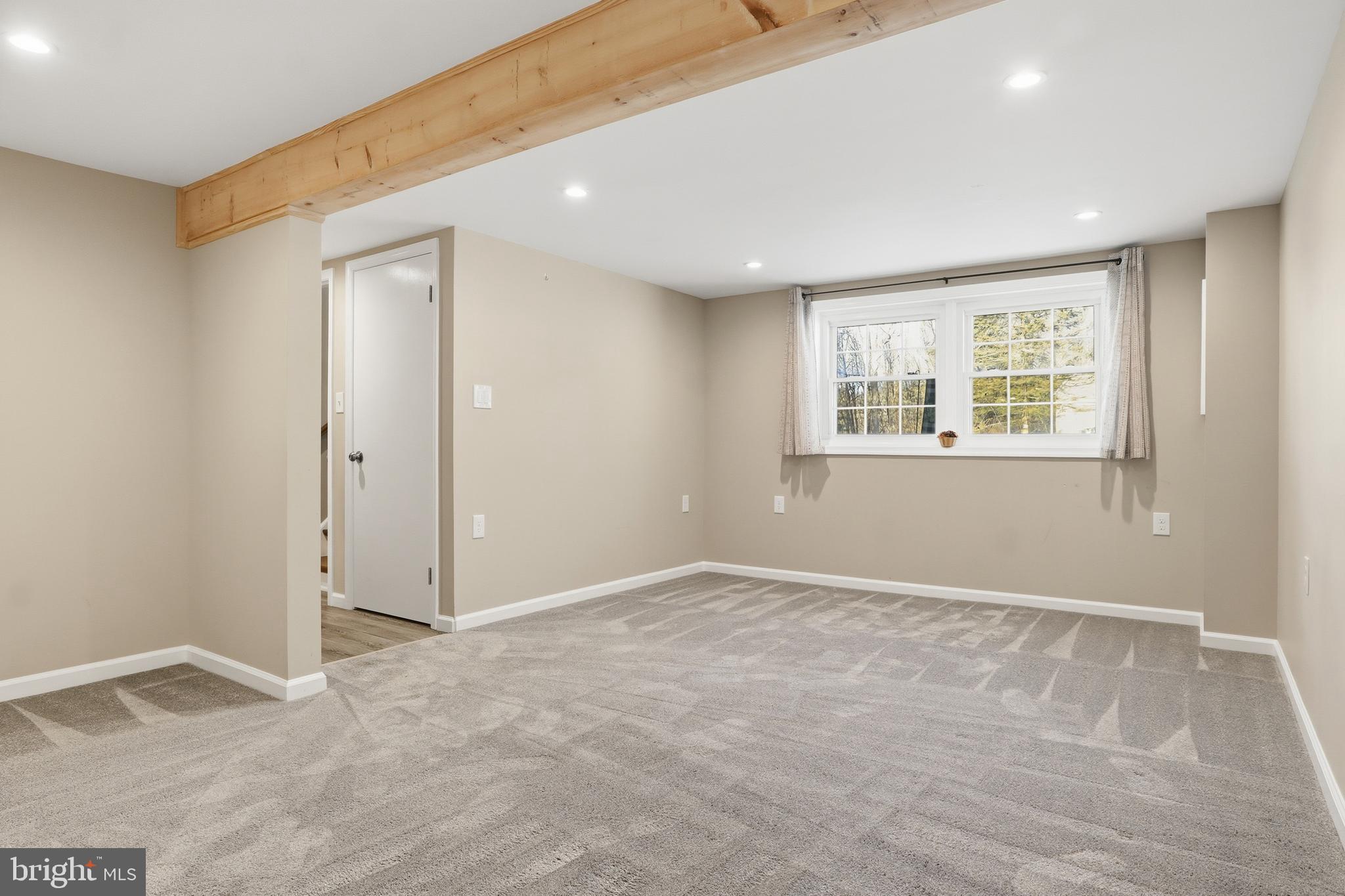 276 Oakbrook Drive Felton, PA 17322 - Photo 26 of 55 an empty room with windows