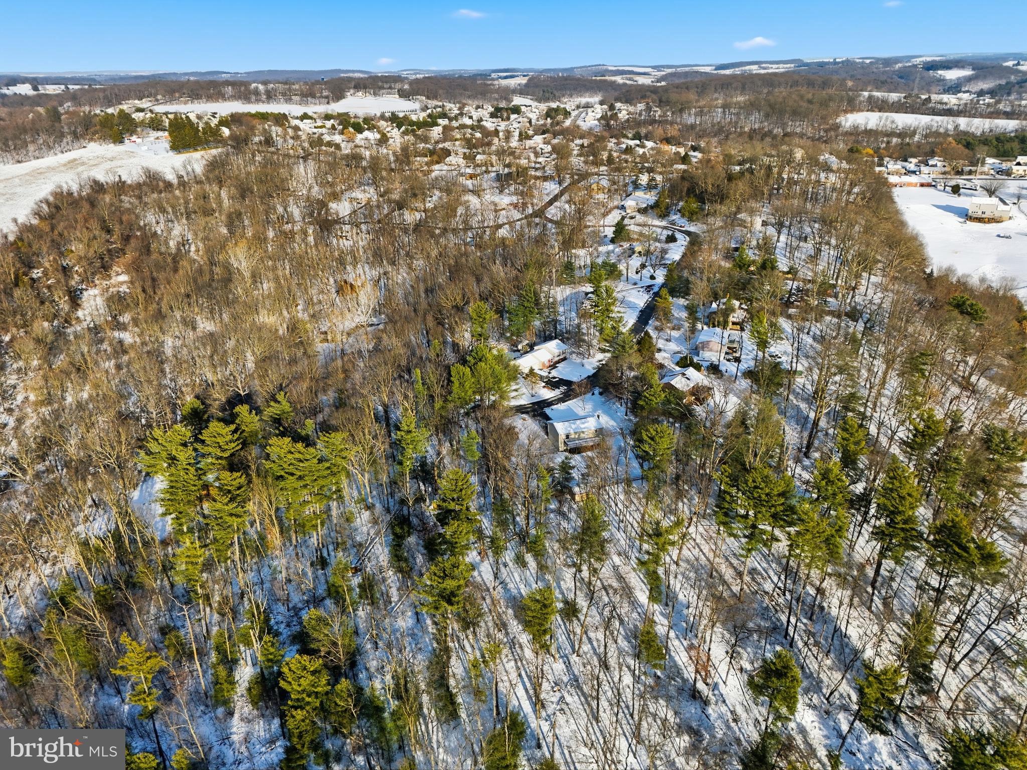276 Oakbrook Drive Felton, PA 17322 - Photo 49 of 55 a view of city and mountain