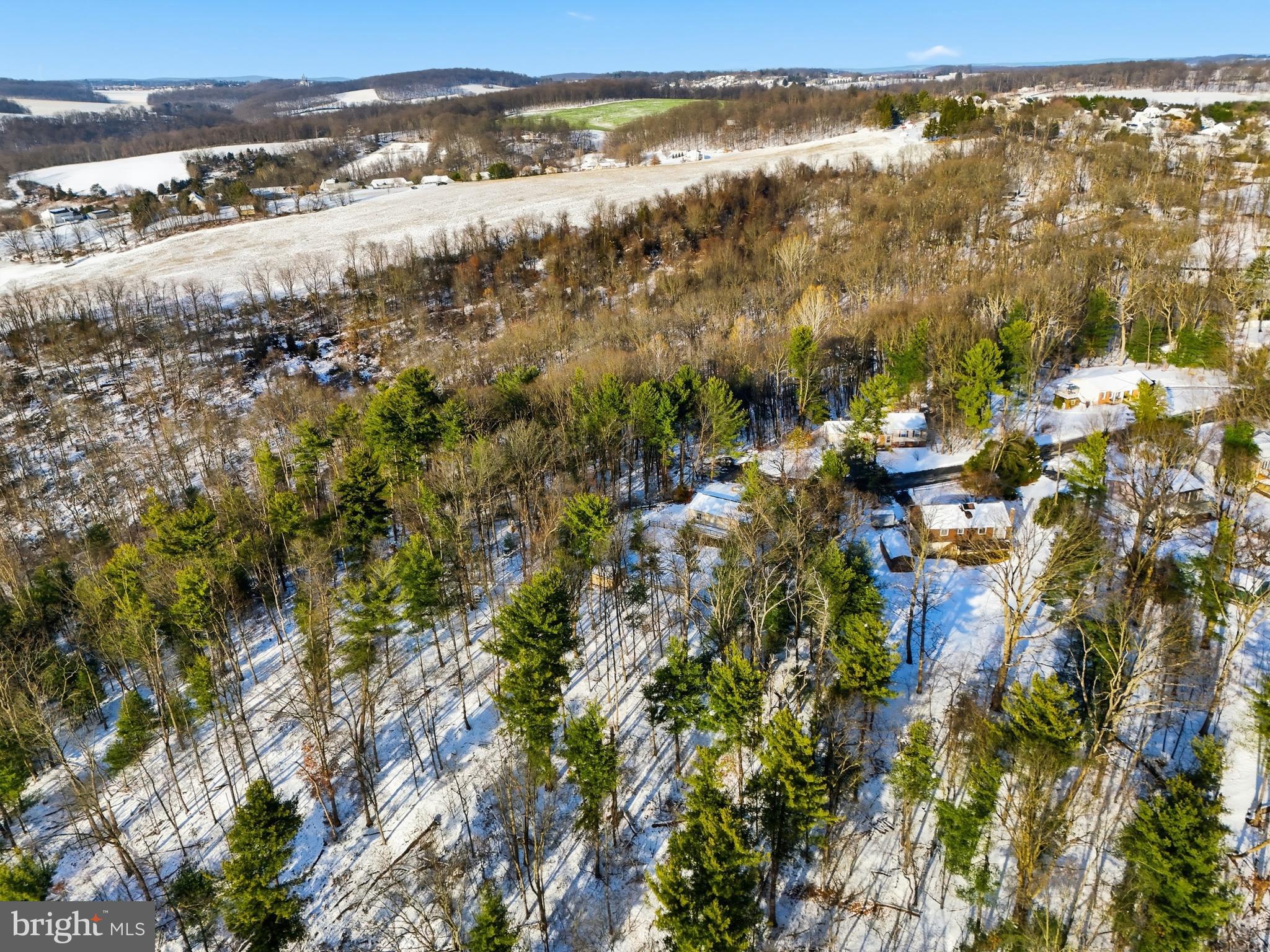 276 Oakbrook Drive Felton, PA 17322 - Photo 51 of 55 a view of city and ocean