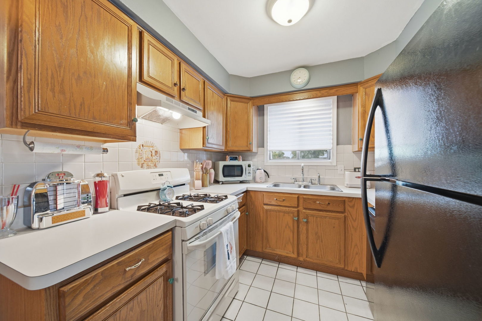 9812 Sayre Avenue, Unit 3E Chicago Ridge, IL 60415 - Photo 10 of 23