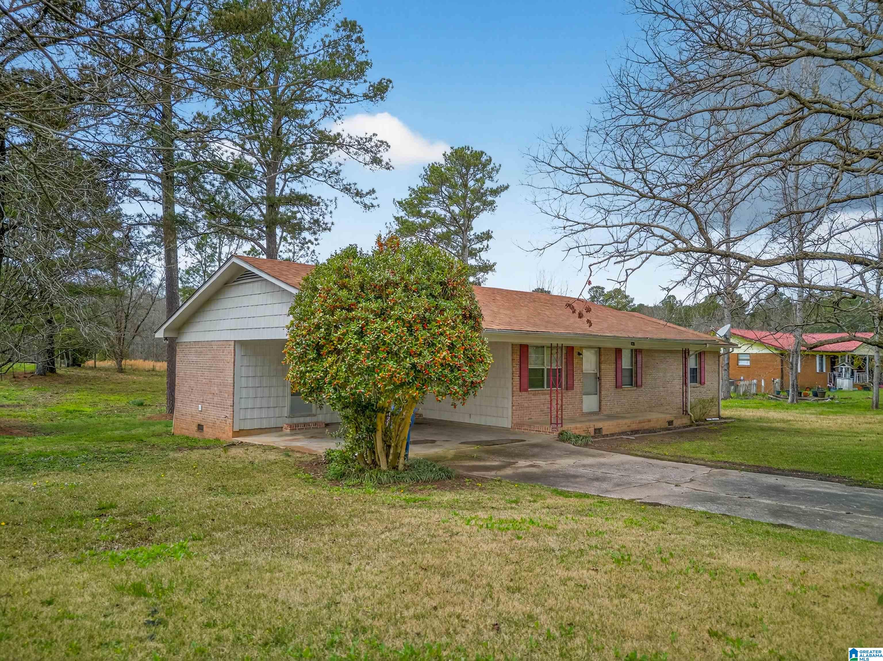 2317 Glenvale Road Jacksonville, AL 36265 - Photo 3 of 26 Gallery Image 3