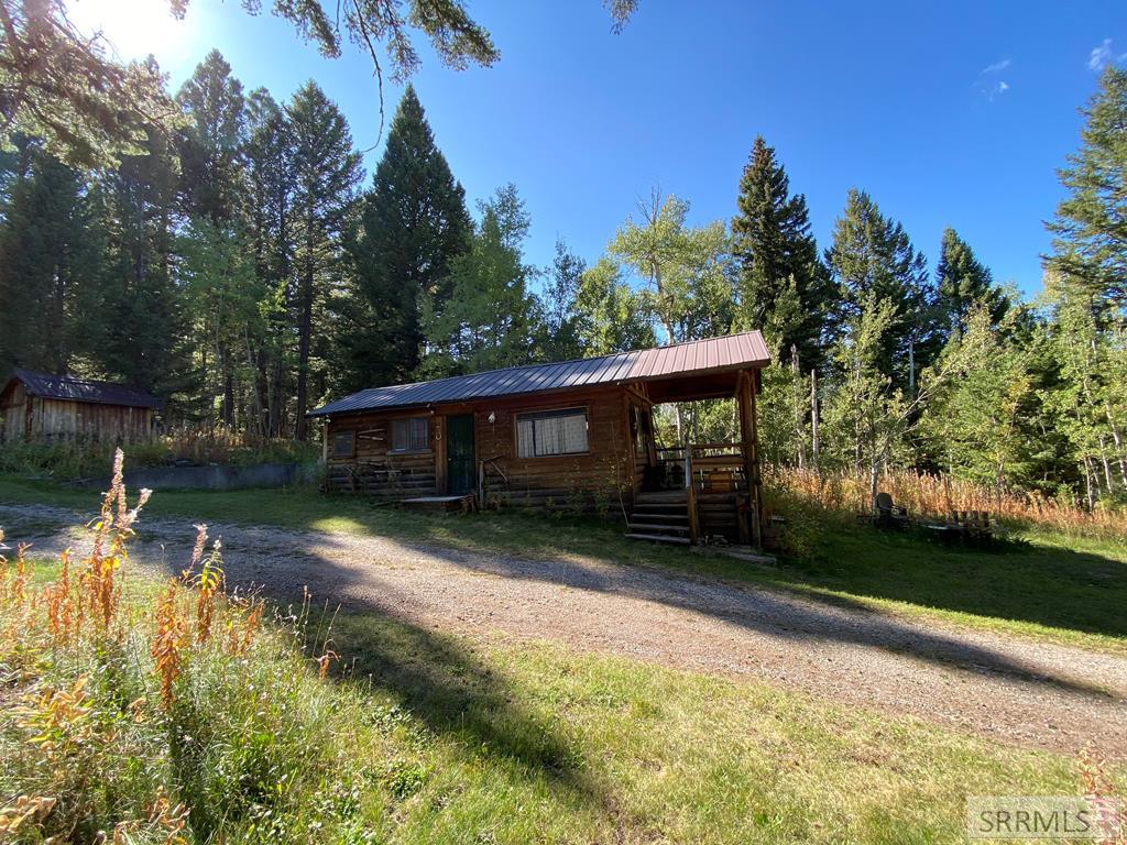 3616 Red Rock Road Island Park, ID 83429 - Photo 11 of 45 Guest cabin