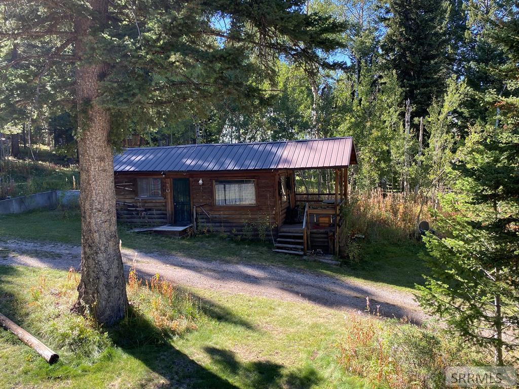 3616 Red Rock Road Island Park, ID 83429 - Photo 10 of 45 Guest cabin