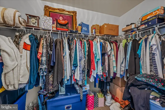 $299,900 | 43 Scarboro Drive, Bunker Hill, WV 25413